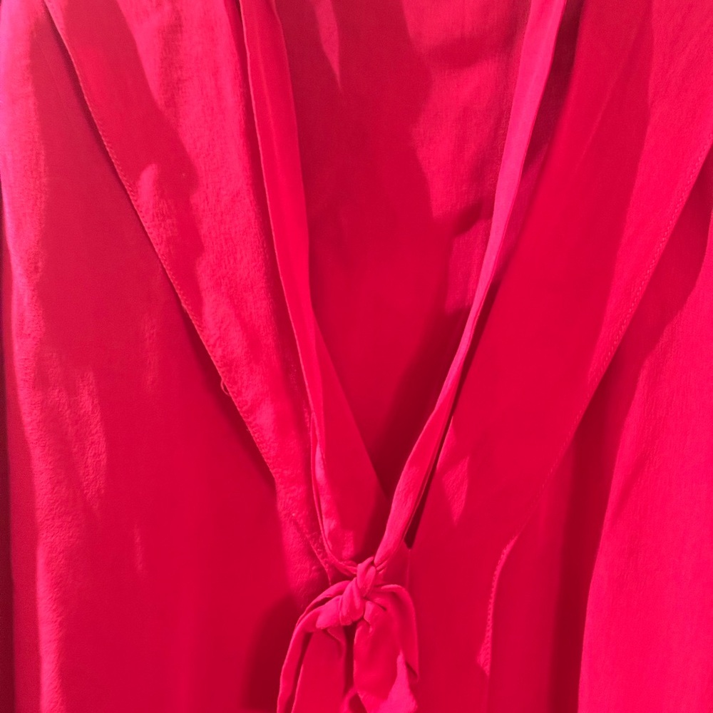 Sandro Blouse Barbie Pink Size 2, Bracelet Sleeves. Excellent condition.